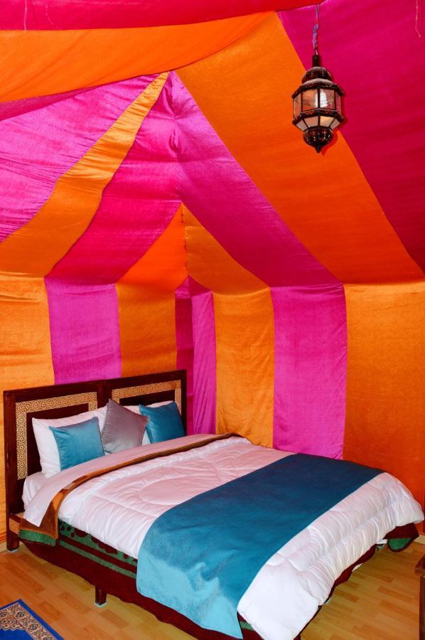 Les Roches Desert Camp Merzouga Exterior photo